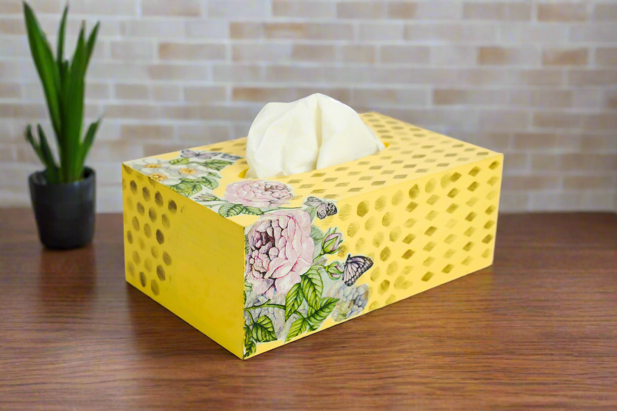 Yellow Gold Luxe Floral Tissue Box β Elegant & Functional