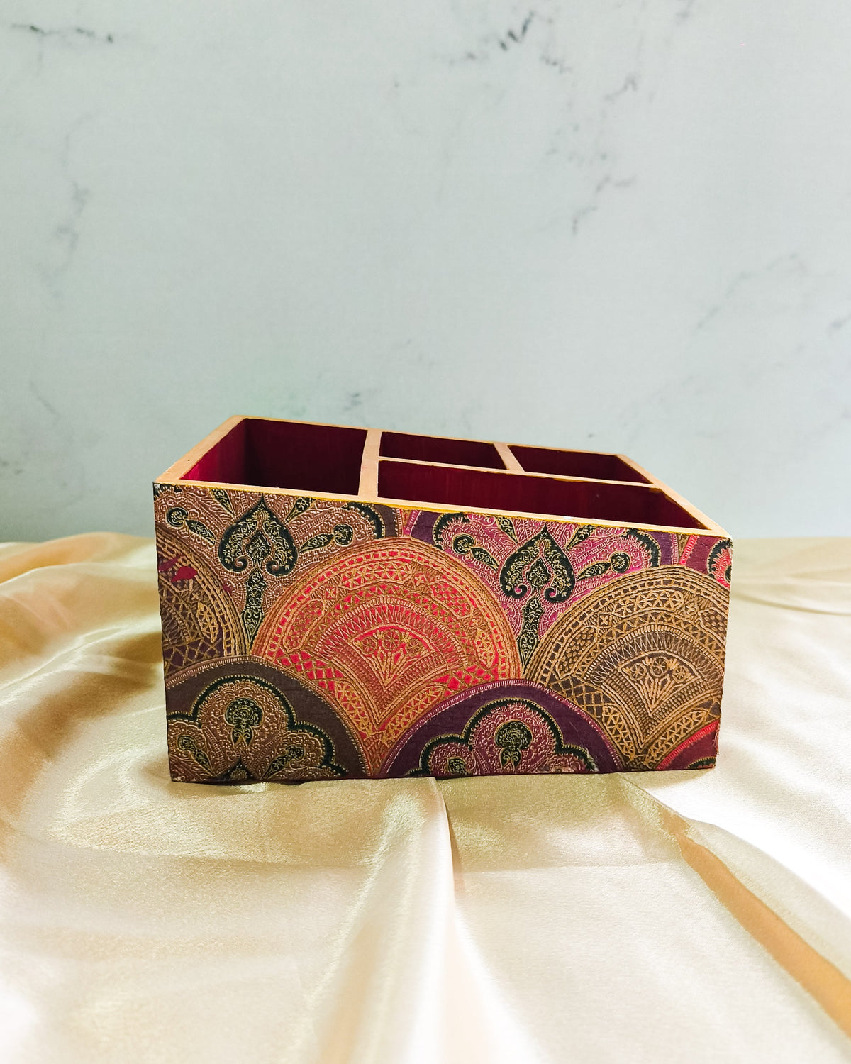 Table Organizers