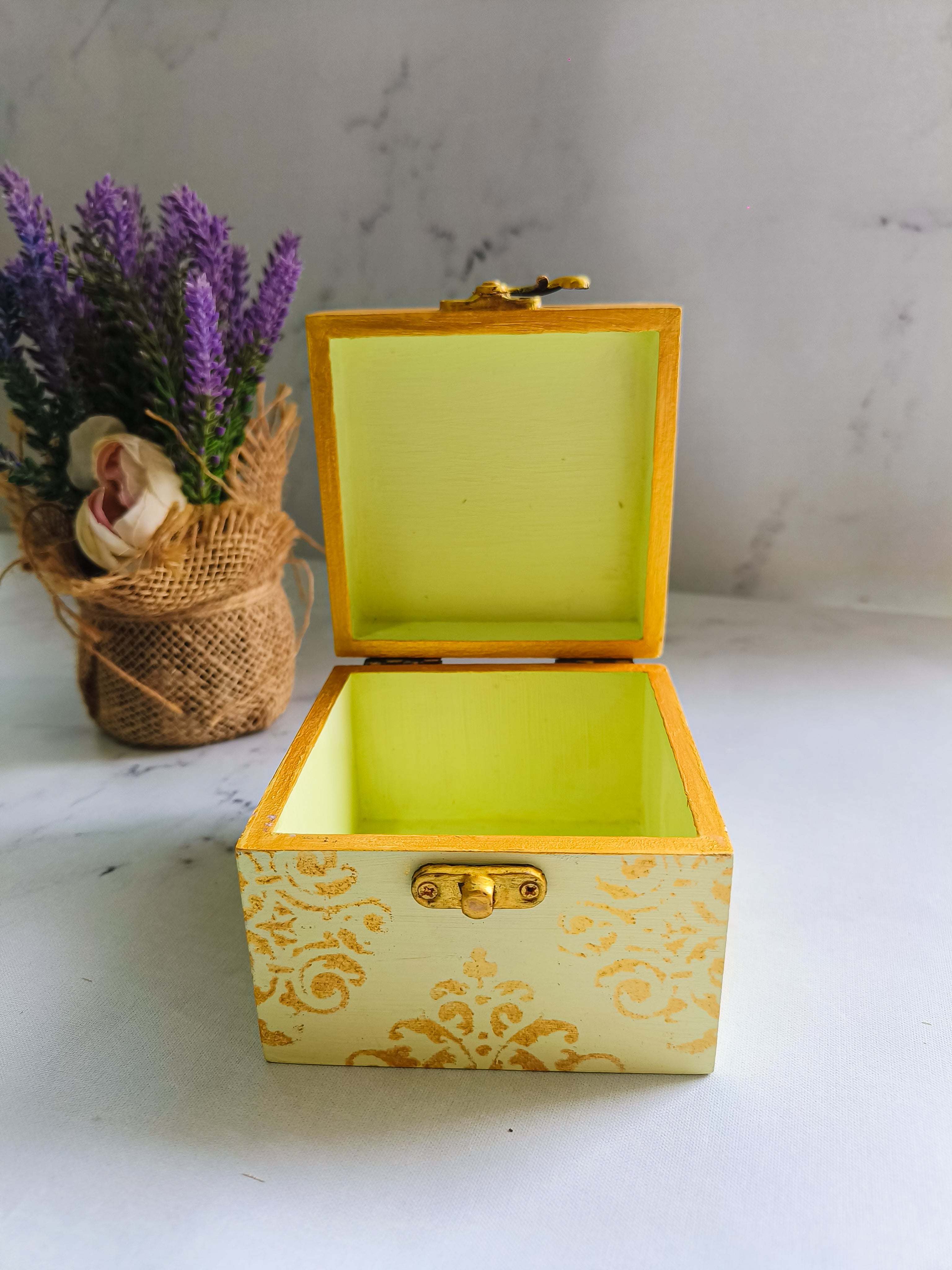 White & Pistachio Mini Jewellery Box