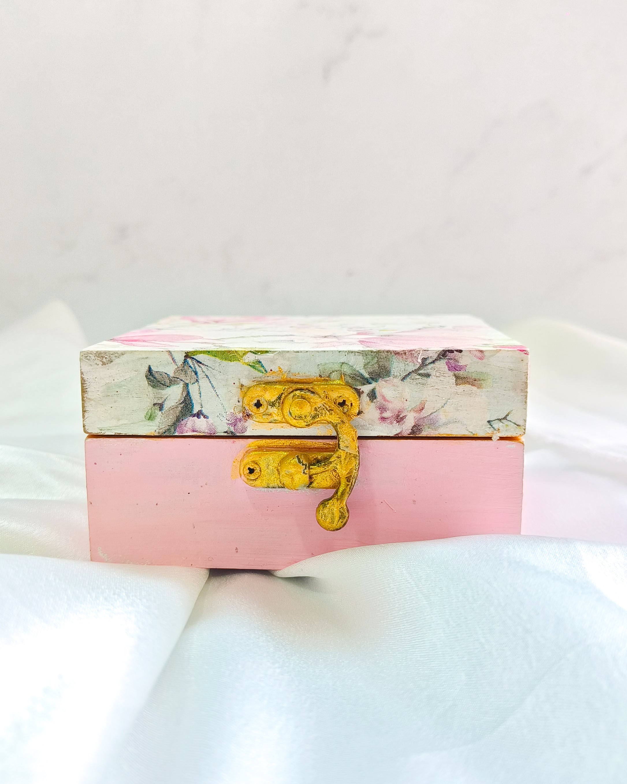 Floral Mint Mini Jewellery Box