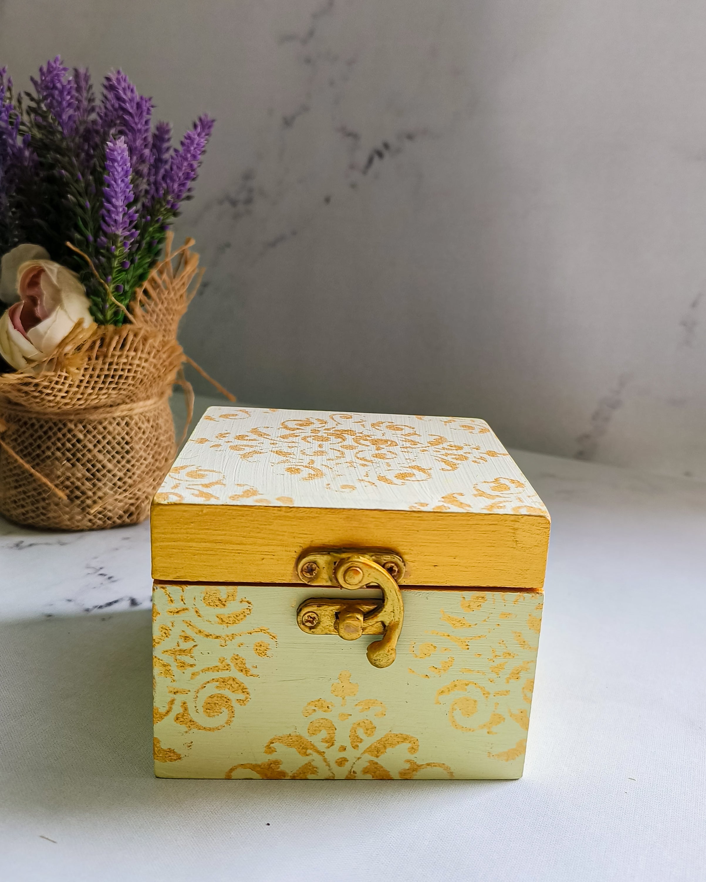 White & Pistachio Mini Jewellery Box
